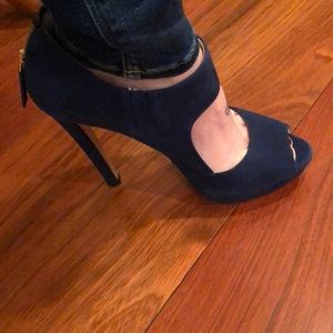Prada blue suede pumps excellent condition